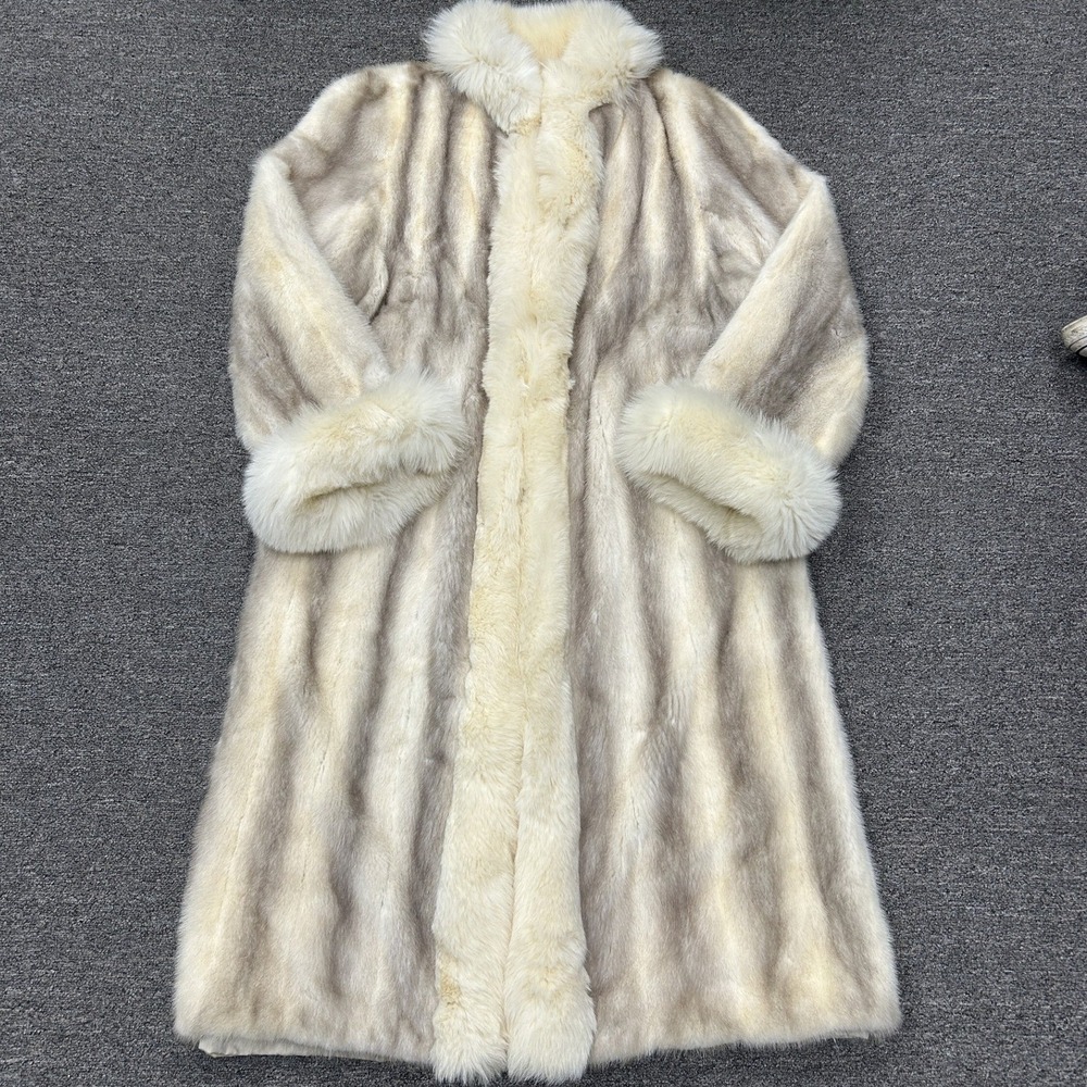 Christian Dior luxurious Faux Fur Coat Womens L Cream Grey Striped Long fur coat
